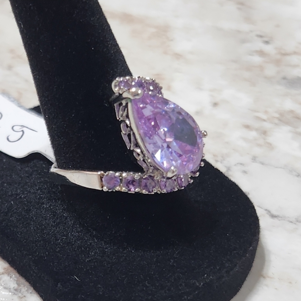 New Light Purple Gemstone Ring - Picture 6 of 6